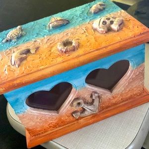New Beautifully designed BOX for decor with sea artwork